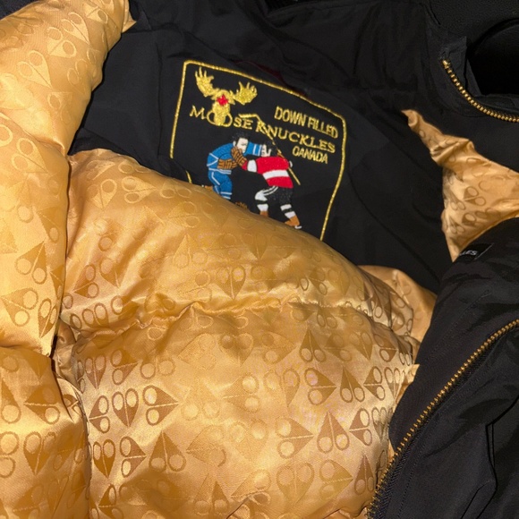 Moose knuckle jacket - Picture 3 of 3